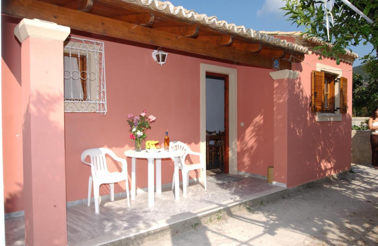 Amalia Cottages Άγιος Γόρδιος Εξωτερικό φωτογραφία