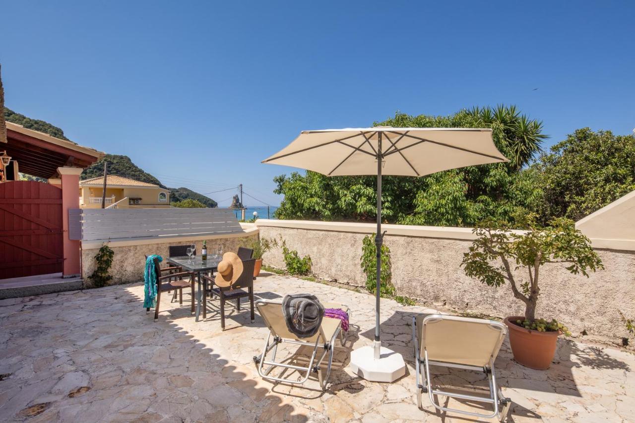Amalia Cottages Άγιος Γόρδιος Εξωτερικό φωτογραφία