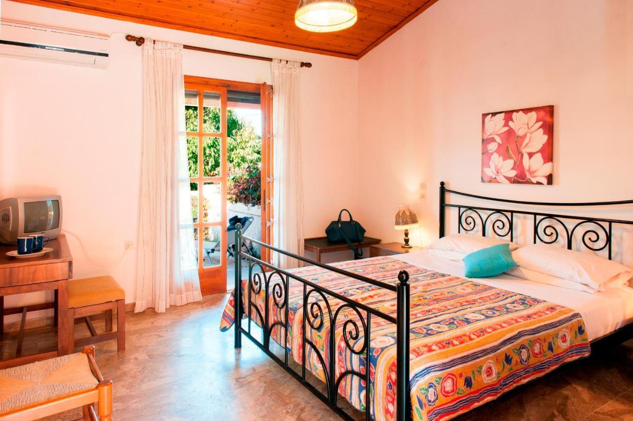 Amalia Cottages Άγιος Γόρδιος Εξωτερικό φωτογραφία